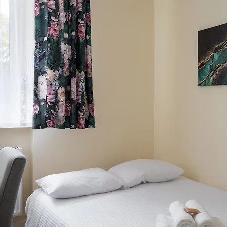 Apartment Park Mirowski Comfort Warsaw